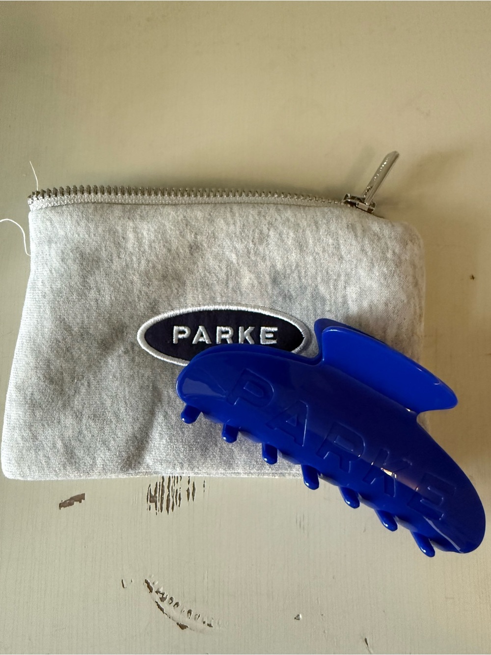 Parke hair clip & pouch • NWT • Royal blue